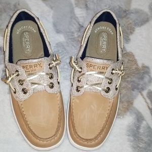 Super Cute Big Girls Sperry Boat/Loafer